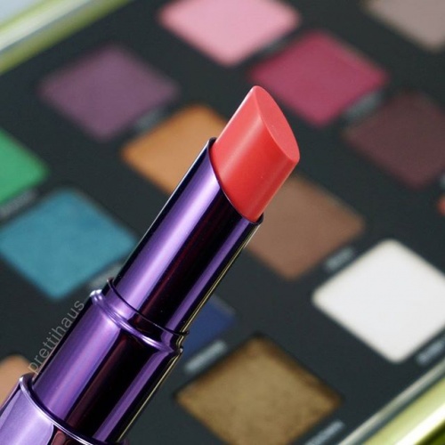 ud_urbandecayrevolutionlipstick_urbandecaylipstick_sheerstreak_sheerlipstick_urbandecay_urbandecayeyeshadow_vice_vice3_vicepalette_eyeshadow_eyeshadowpalette_makeup_igmakeup_instamakeup_cosmetics_udjunkie_lipstick